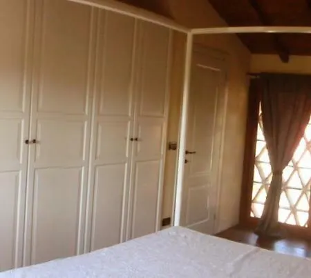 Rose Tuscany Fosdinovo